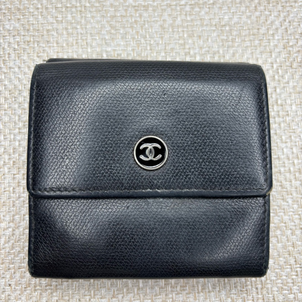 Chanel Vintage Trifold Wallet